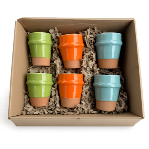 Coffret de céramiques artisanales fleuries